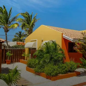 Carinas Palm Beach