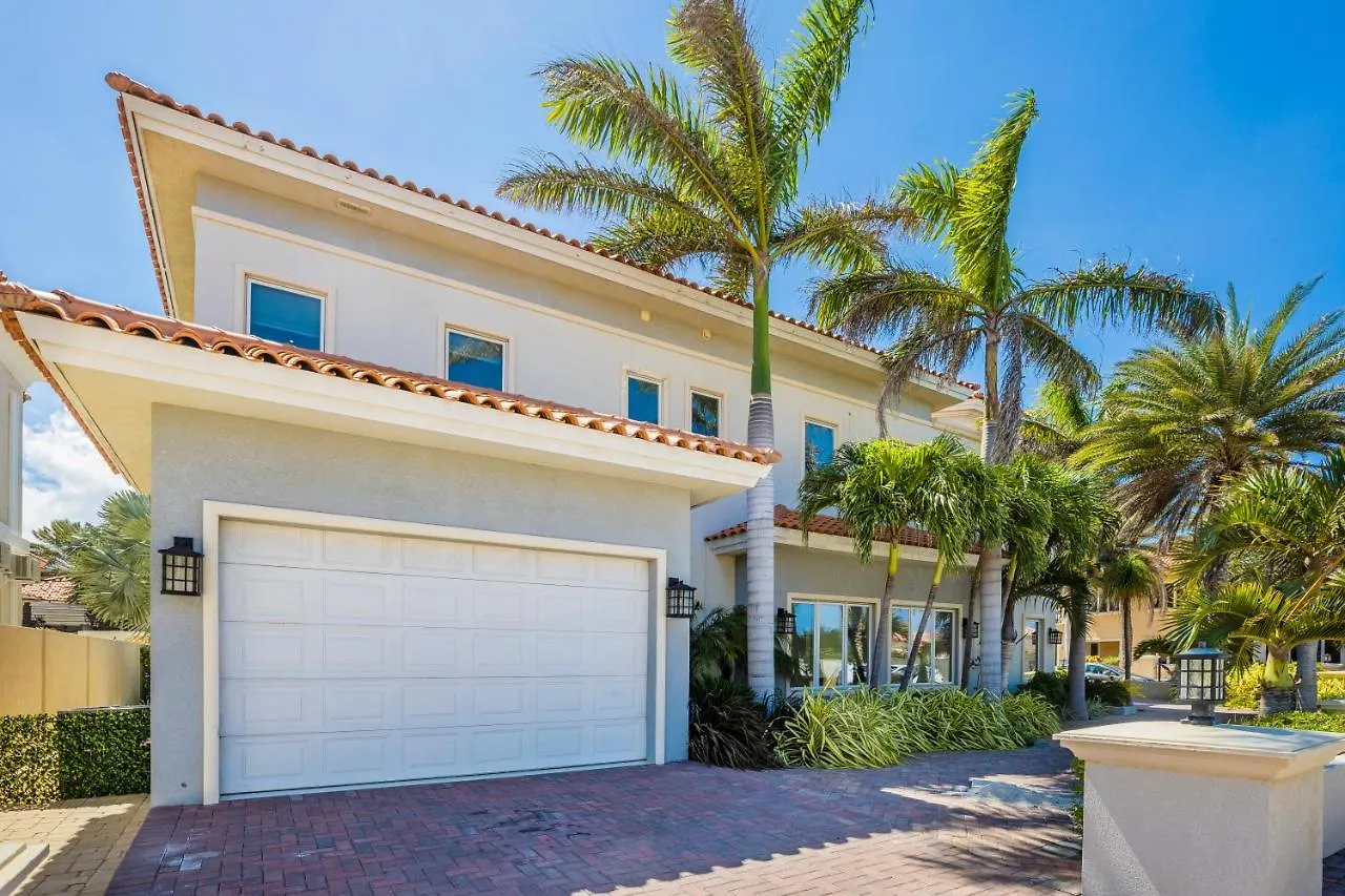 Opal 125 Villa Palm Beach
