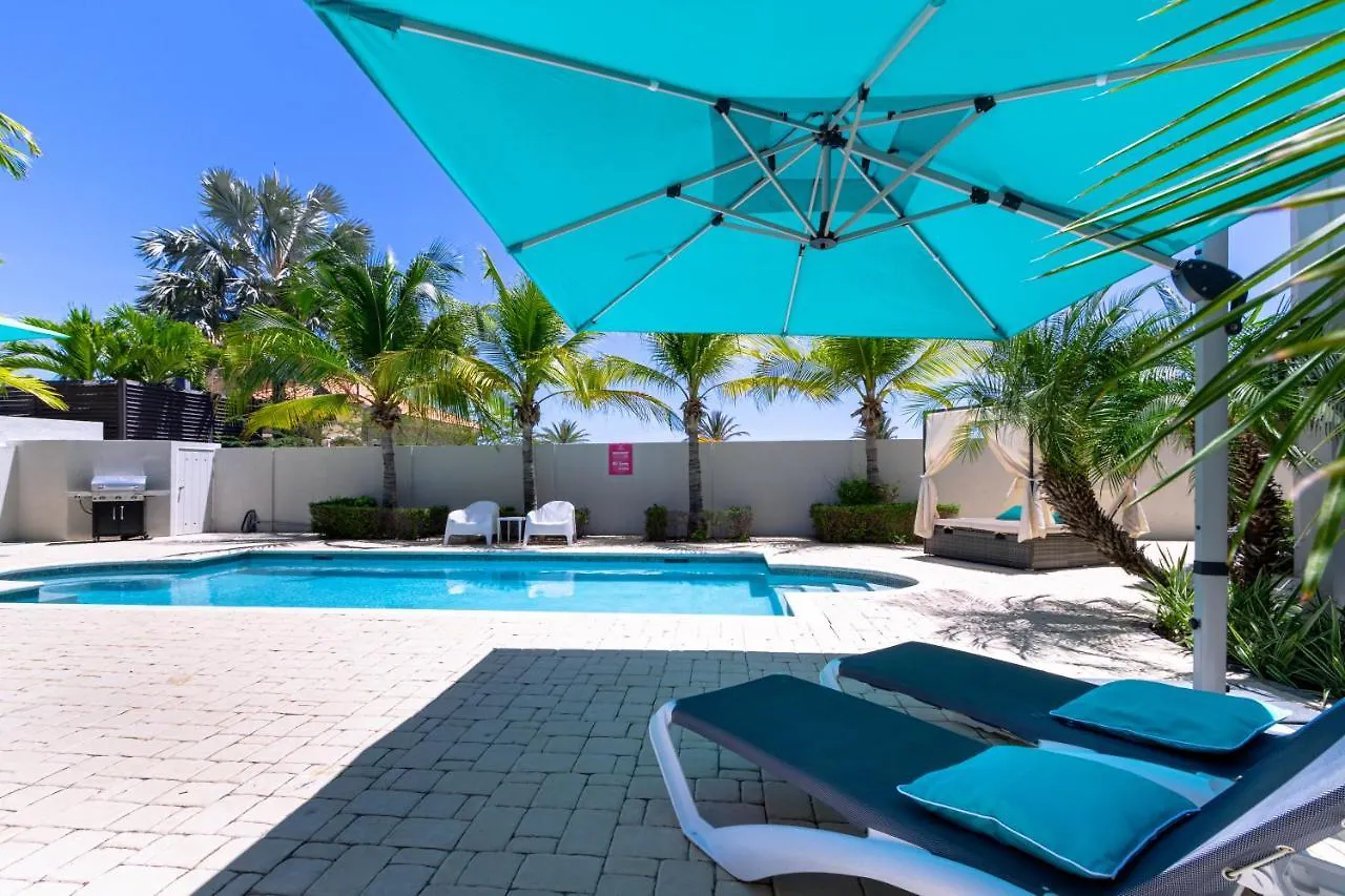 Opal 125 Villa Palm Beach