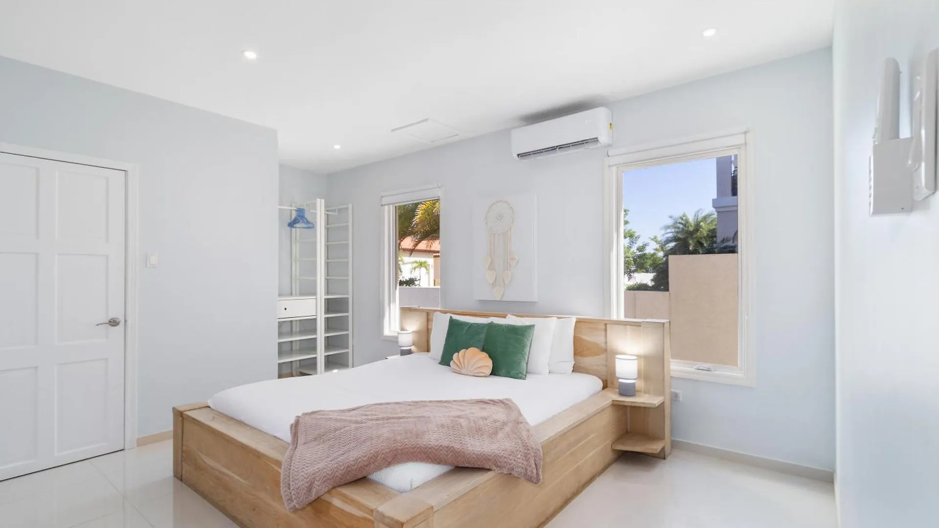 Opal 125 Villa Palm Beach Aruba