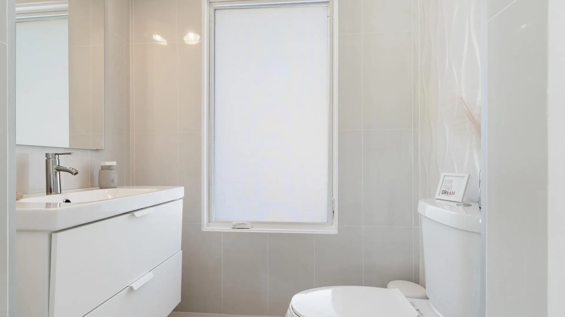 Opal 125 Villa Palm Beach