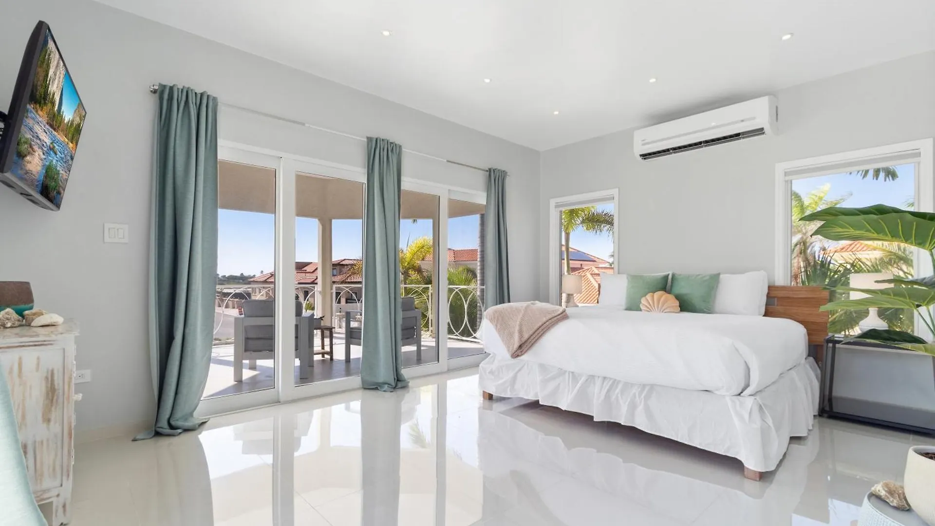 Opal 125 Villa Palm Beach Aruba